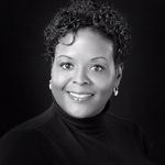 Leslie Brunson Watley - @theskinologistofct - Instagram