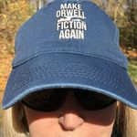 Leslie Burt - @leslie.burt.16 - Instagram