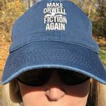 Leslie Burt - @burt416 - Instagram