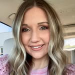 Leslie Brown (Carmichael) - @lbrown8_ - Instagram