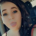 Leslie Cassidy Bayless - @lessysaurus_rexx96 - Instagram