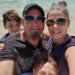 Leslie Crouch - Facebook