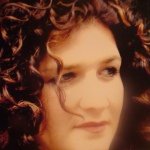 Leslie Ellen Curly Hair Salon - @leslielovescurls - Instagram