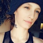 Leslie Curtis - @mltywnh.317537 - Instagram