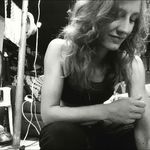 Leslie Curtis - @rebeltreble.22kt - Instagram