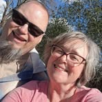 Leslie Cyr - Facebook