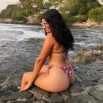 Leslie Danii - @lesliedaniii - Instagram