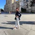 Leslie Dặng - @leslie_dang81 - Instagram