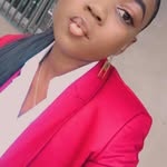 Delli Leslie - @lesliedelli - Instagram