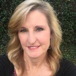 Leslie Derrick - @lesliederrickart - Instagram