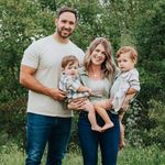 Leslie Flowers - @leslie.erin.flowers - Instagram