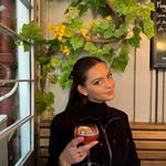 Leslie Grow - @les.liegrow - Instagram