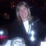 Leslie Chestnut-Hahn - @lesliechestnuthahn - Instagram