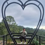Leslie Jay - @peanutpeapod - Instagram