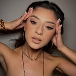 Leslie Kidwell - @ynesseluana24 - Instagram
