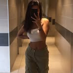 Leslie Ly - Facebook