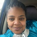 Leslie McCarter - @goldenlala - Instagram