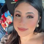 Leslie Medrano - @lesliemedrano98_ - Instagram