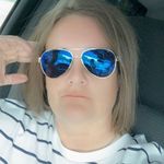 Leslie Mobley - @lmobley79 - Instagram