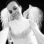 Leslie Pierre Lacourt - @lesliepierrelacourt - Instagram