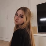 Alessandra - @leslie_probst_ - Instagram
