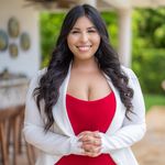 Leslie Lopez - @leslierealtormiami - Instagram