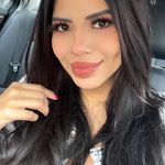 @lesliereyesa - Instagram