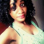 @lesliesnookie - Instagram