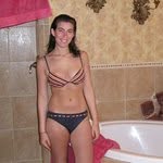 Leslie Storey - @dekittpo - Instagram