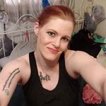 Leslie Tharp - @leslie.tharp.88 - Instagram