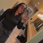Leslie Velez - Facebook