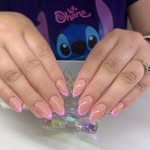 Leslie Velez - @nails.leslie83 - Instagram