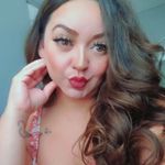 Leslie Vigil - @leslierox20 - Instagram