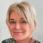 Leslie Wadsworth - Facebook