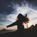 Leslie Wayne - Facebook