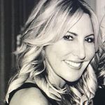 Leslie Weiss - @leslie_interludehome - Instagram