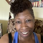 Leslie Wright, Owner @ Barecat Body Care Essentails - @barecatbody - Instagram