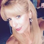 Leslie Yost - @mrsfancypants1965 - Instagram