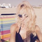 Leslie Yost - @leslieyost - Instagram