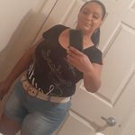 Leslie Tanner - @lesliearvie - Instagram