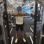 Lester Eagle - Facebook