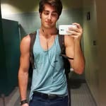 LesterHamiltton - @lesterhamiltton - Instagram
