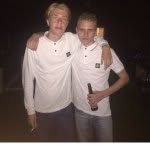 @lester_hooch - Instagram