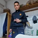 Lester Lambert - @lester.lambert.1999 - Instagram