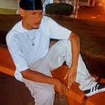 Lester Lowe - Facebook