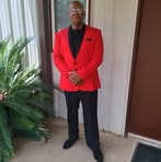 Lester Pitts - Facebook