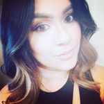 Leticia Briones - @miss_sunshine_lets - Instagram