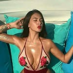 Leticia - @leticia__charles_ - Instagram