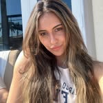 Letícia - @leticiakeller_ - Instagram