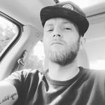 Levi Bowman - @ivelonmyface - Instagram